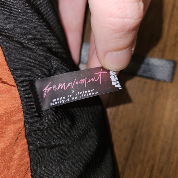 Free People FP Movement THE WAY HOME Shorts in Red Earth Burnt Orange S - Picture 6 of 6